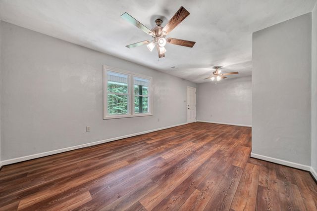 698 Hummingbird LN SE, Copper Hill, VA 24079