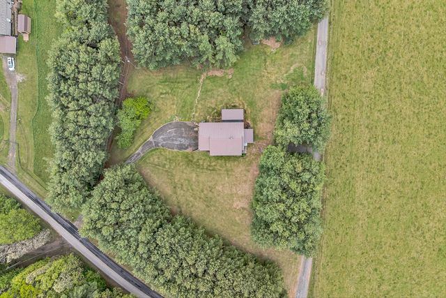 698 Hummingbird LN SE, Copper Hill, VA 24079