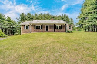 698 Hummingbird LN SE, Copper Hill, VA 24079