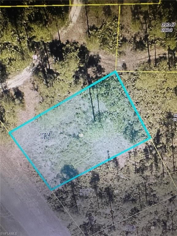 2106 Winnetka DR, LEHIGH ACRES, FL 33972 — photo 2