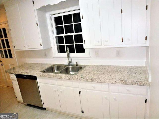 382 Cross Creek Place, Auburn, GA 30011
