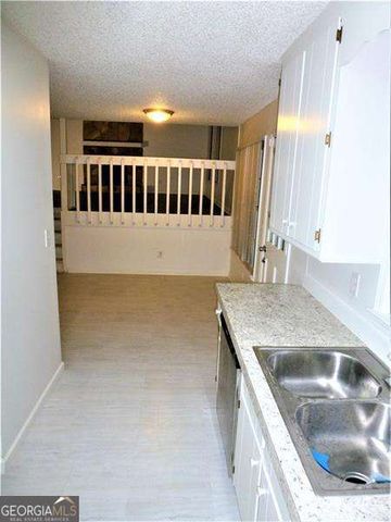 382 Cross Creek Place, Auburn, GA 30011