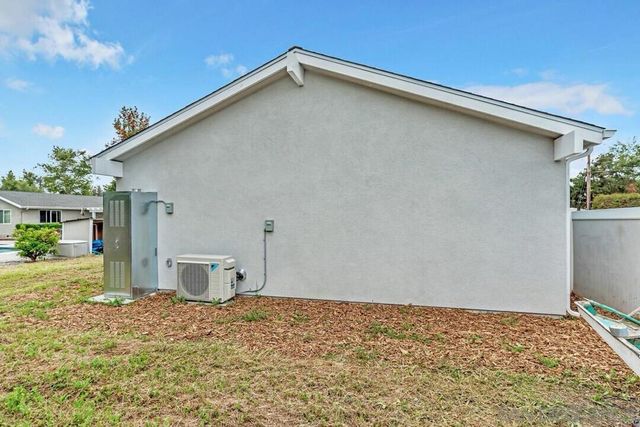 13617 Putney Rd, Poway, CA 92064