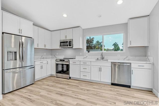 13617 Putney Rd, Poway, CA 92064