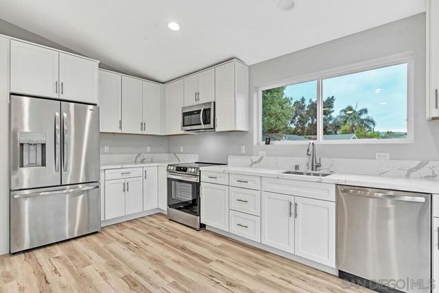 13617 Putney Rd, Poway, CA 92064