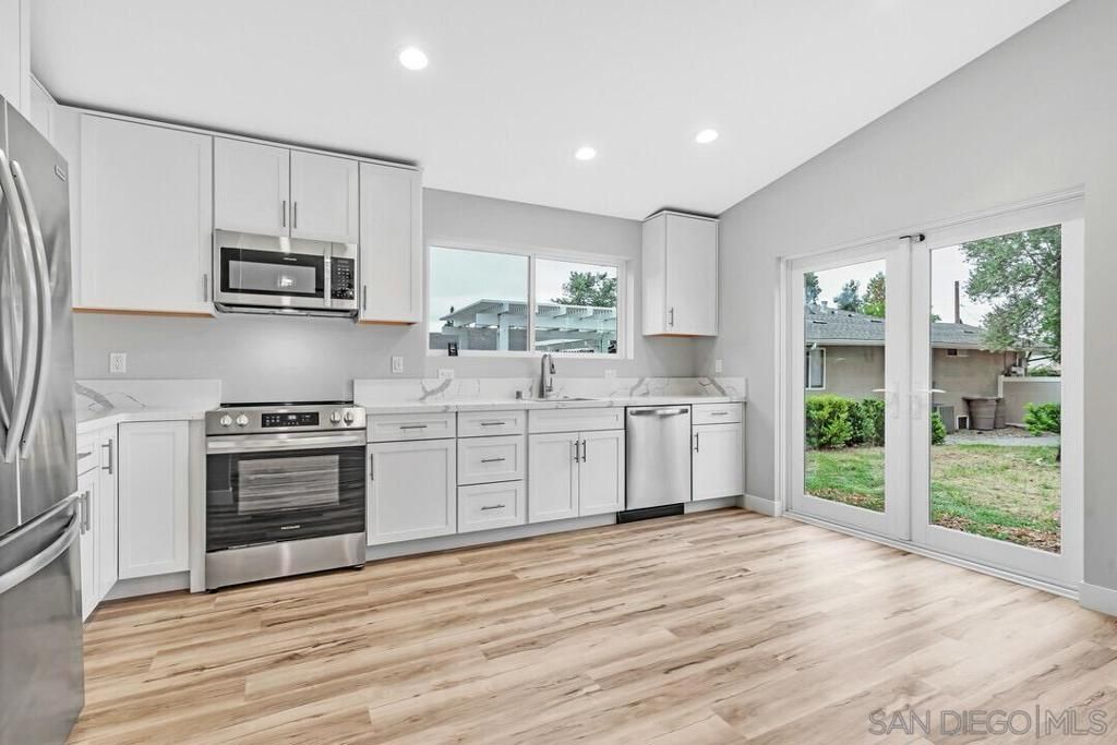 13617 Putney Rd, Poway, CA 92064