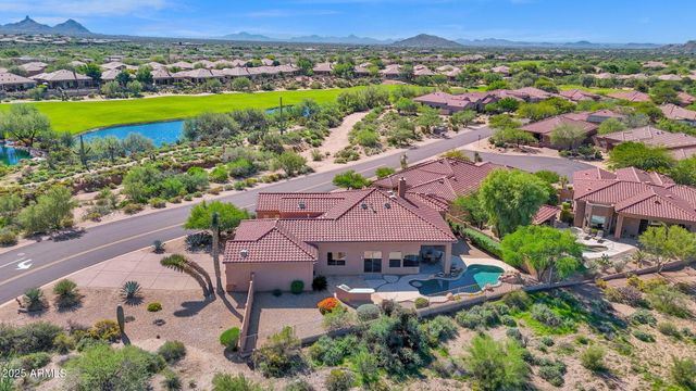 9532 E WHITEWING Drive, Scottsdale, AZ 85262