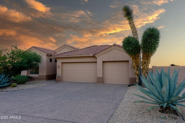 9532 E WHITEWING Drive, Scottsdale, AZ 85262