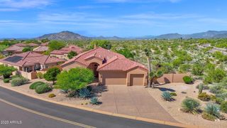 9532 E WHITEWING Drive, Scottsdale, AZ 85262