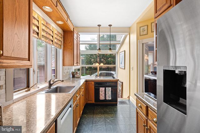 209 WARWICK RD, Haddonfield, NJ 08033