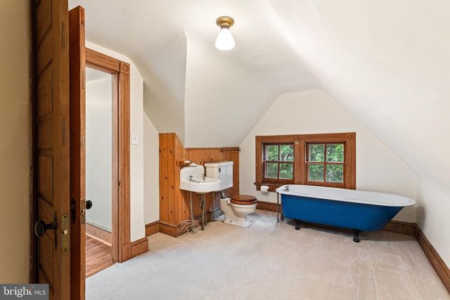 209 WARWICK RD, Haddonfield, NJ 08033