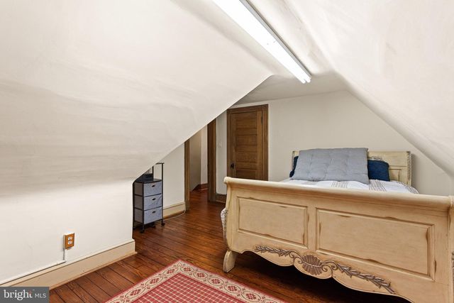 209 WARWICK RD, Haddonfield, NJ 08033