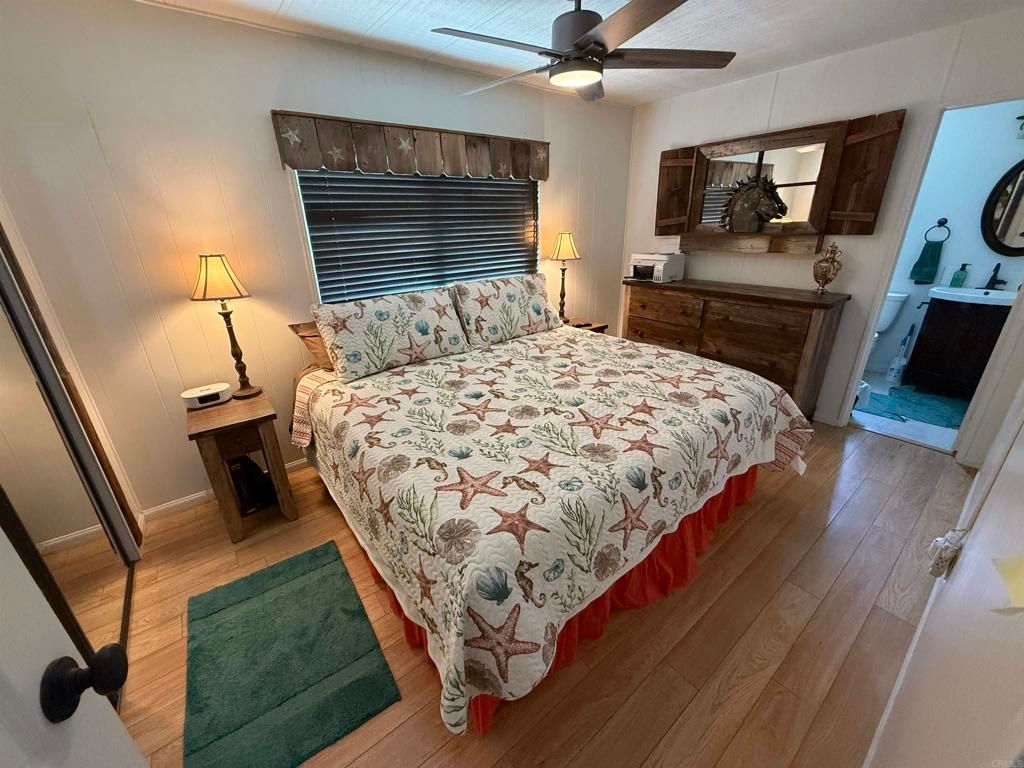 Image 11 of property listing at 900 N Cleveland Street 3, Oceanside, CA 92054