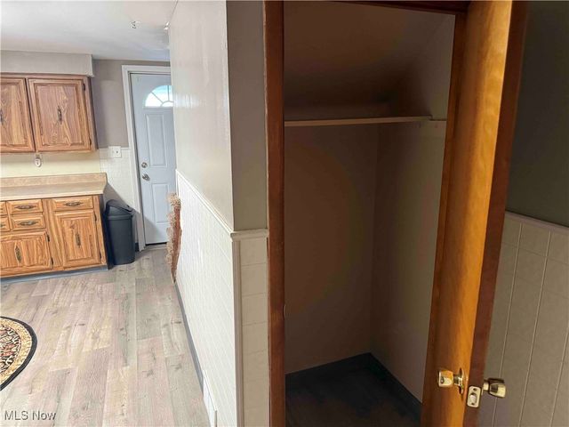 806 Howard Street, Bridgeport, OH 43912