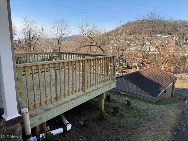 806 Howard Street, Bridgeport, OH 43912