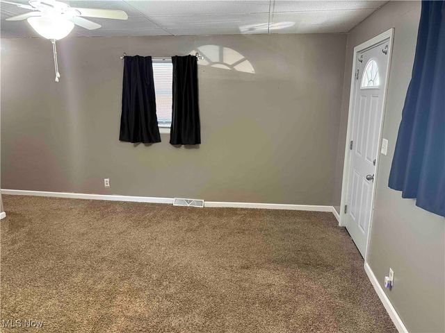 806 Howard Street, Bridgeport, OH 43912