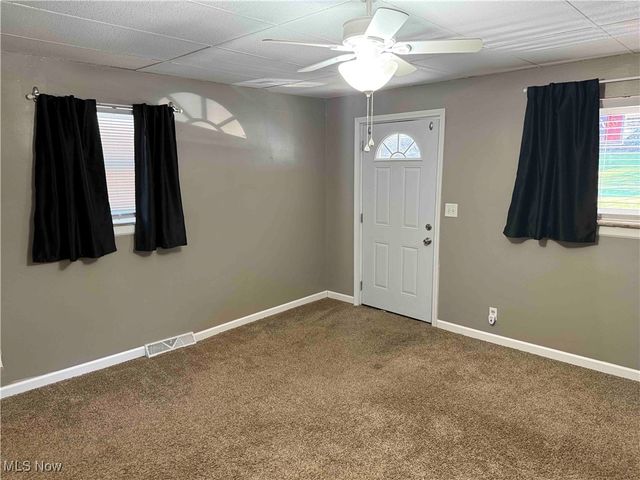 806 Howard Street, Bridgeport, OH 43912