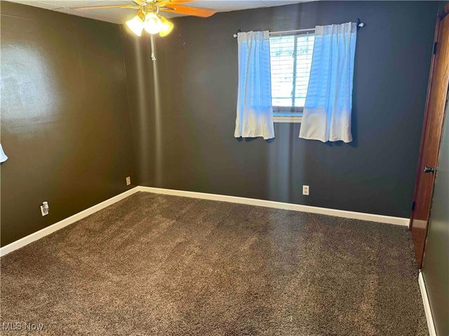 806 Howard Street, Bridgeport, OH 43912