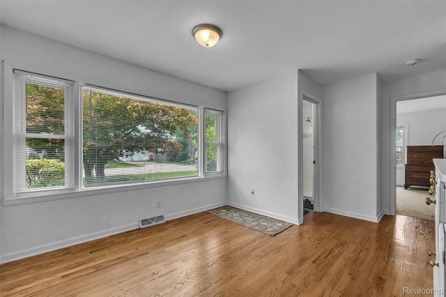 4918 Ainsley Avenue, Pittsfield Charter Township, MI 48108