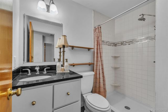 4918 Ainsley Avenue, Pittsfield Charter Township, MI 48108