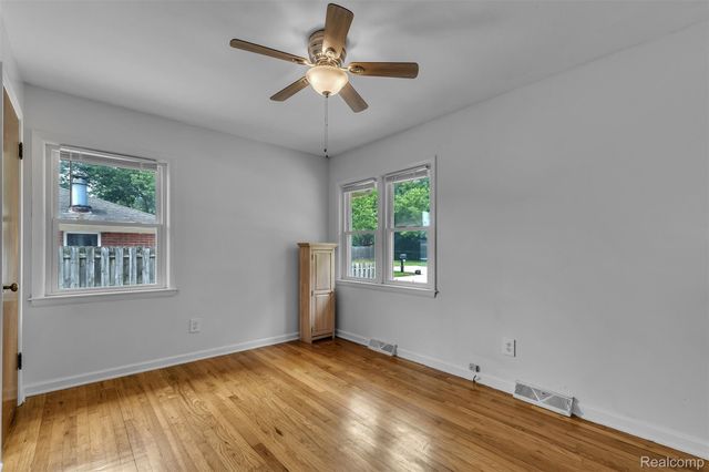 4918 Ainsley Avenue, Pittsfield Charter Township, MI 48108