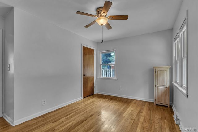 4918 Ainsley Avenue, Pittsfield Charter Township, MI 48108