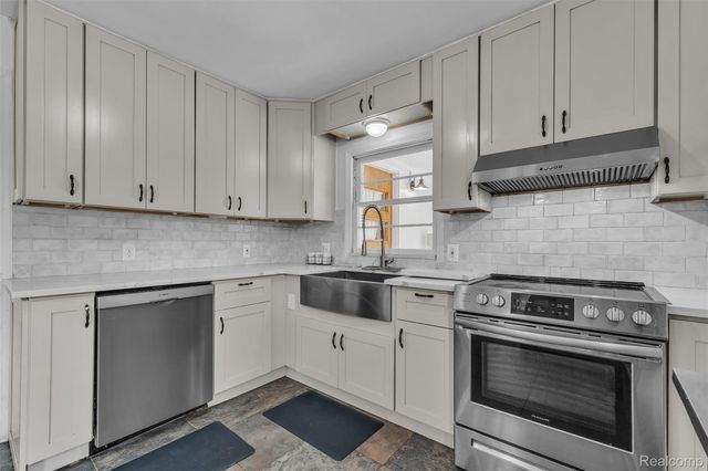 4918 Ainsley Avenue, Pittsfield Charter Township, MI 48108