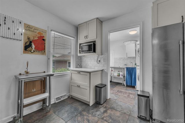 4918 Ainsley Avenue, Pittsfield Charter Township, MI 48108