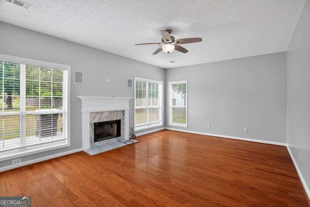 200 Essex Place, Ellenwood, GA 30294