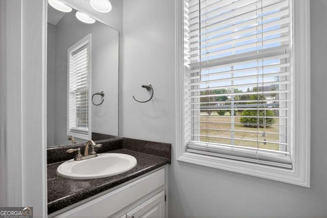 200 Essex Place, Ellenwood, GA 30294