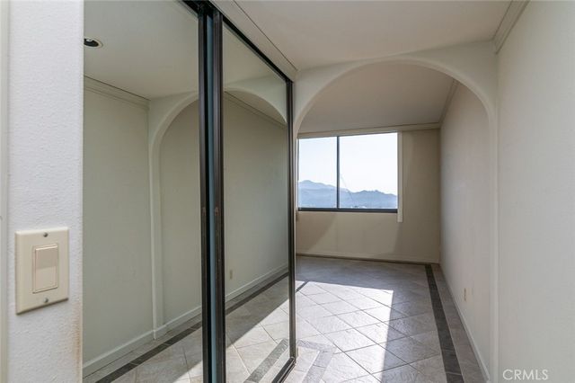 345 Pioneer Drive 1705, Glendale, CA 91203