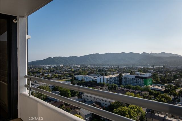 345 Pioneer Drive 1705, Glendale, CA 91203