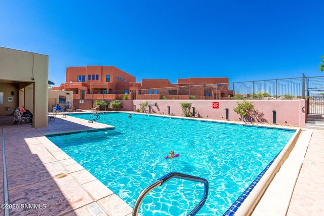 4326 Nambe Court, Las Cruces, NM 88011