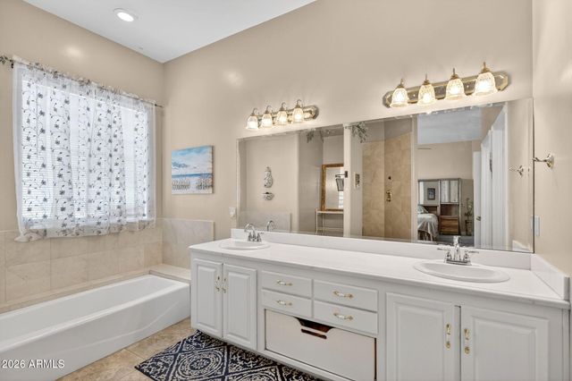 2929 W New River Road, New River, AZ 85087