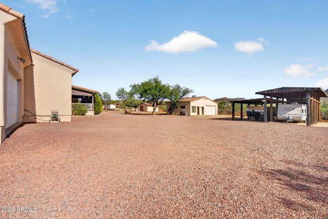 2929 W New River Road, New River, AZ 85087