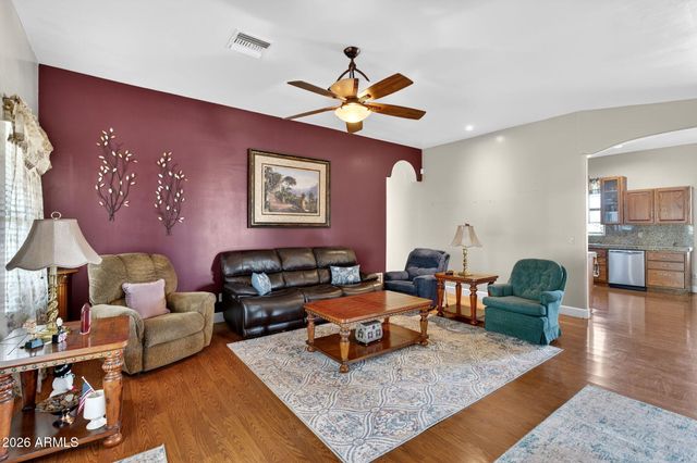 2929 W New River Road, New River, AZ 85087