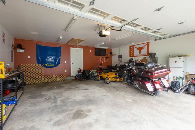 102 Printwood Drive, Dickson, TN 37055