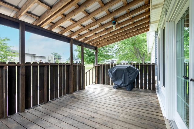 102 Printwood Drive, Dickson, TN 37055