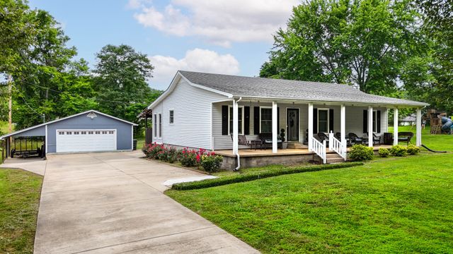 102 Printwood Drive, Dickson, TN 37055