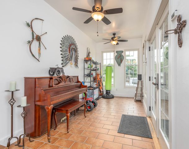 102 Printwood Drive, Dickson, TN 37055