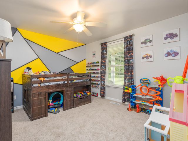 102 Printwood Drive, Dickson, TN 37055