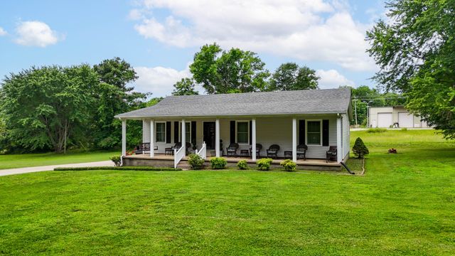 102 Printwood Drive, Dickson, TN 37055