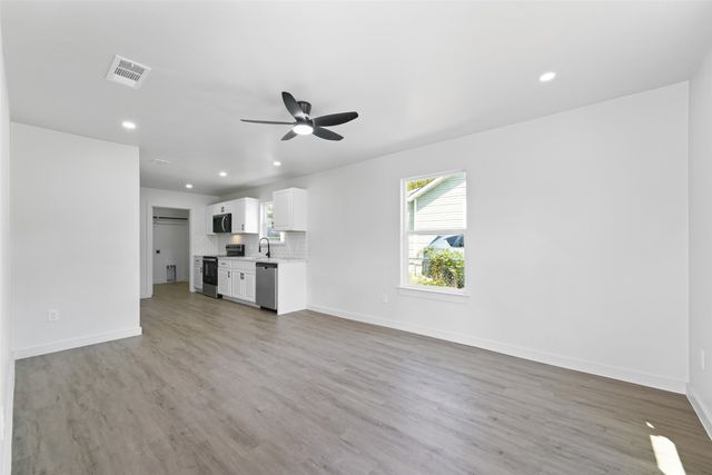 1823 Atlas Drive, Dallas, TX 75216