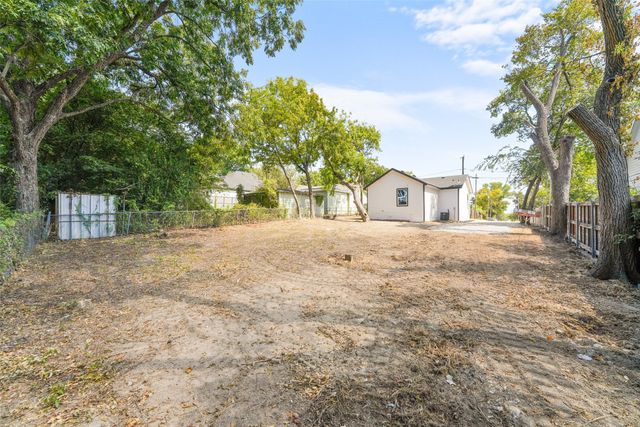 1823 Atlas Drive, Dallas, TX 75216