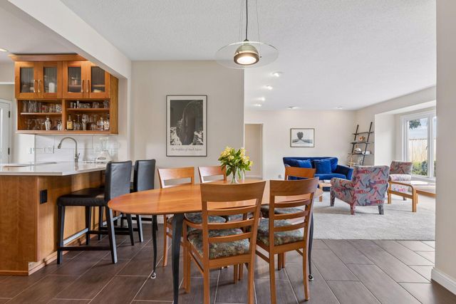 5221 Olson Memorial Hwy Frontage Road, Golden Valley, MN 55422