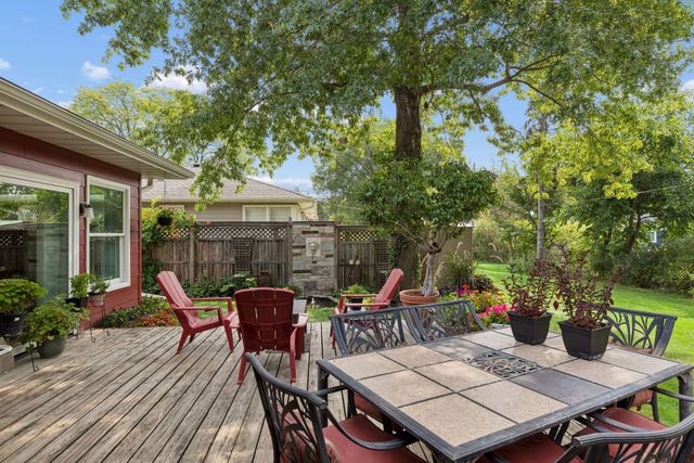 5221 Olson Memorial Hwy Frontage Road, Golden Valley, MN 55422
