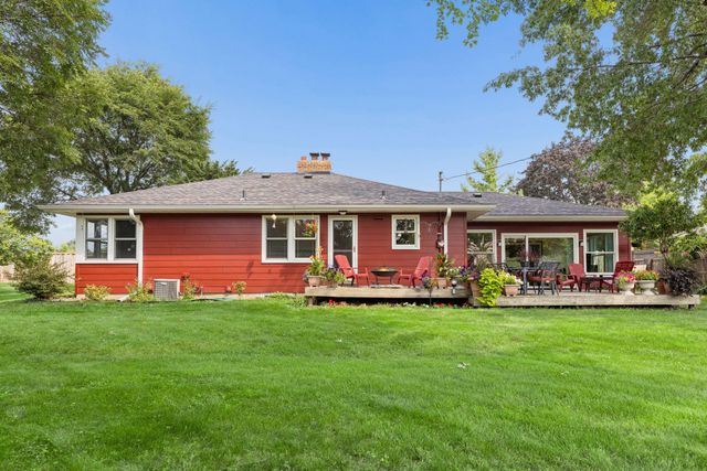 5221 Olson Memorial Hwy Frontage Road, Golden Valley, MN 55422
