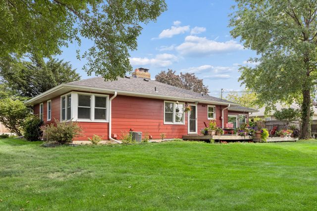 5221 Olson Memorial Hwy Frontage Road, Golden Valley, MN 55422