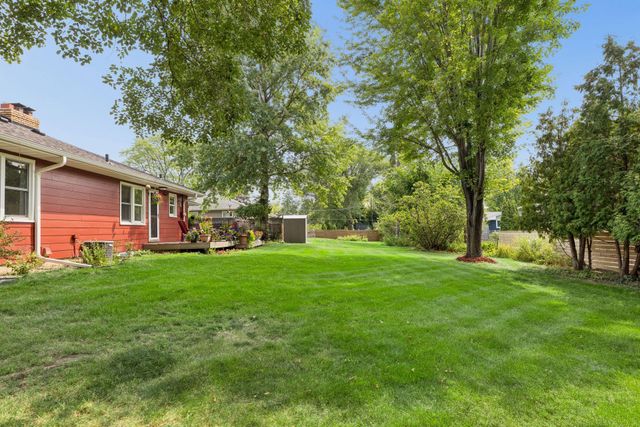 5221 Olson Memorial Hwy Frontage Road, Golden Valley, MN 55422