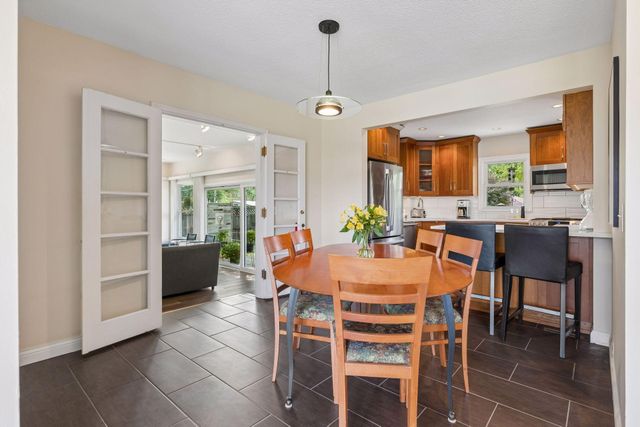 5221 Olson Memorial Hwy Frontage Road, Golden Valley, MN 55422